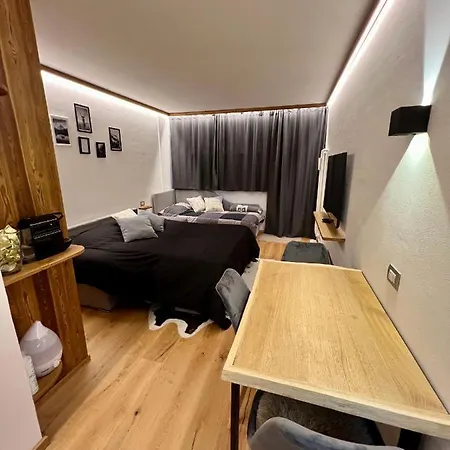 Cozy * Брей-Червиния